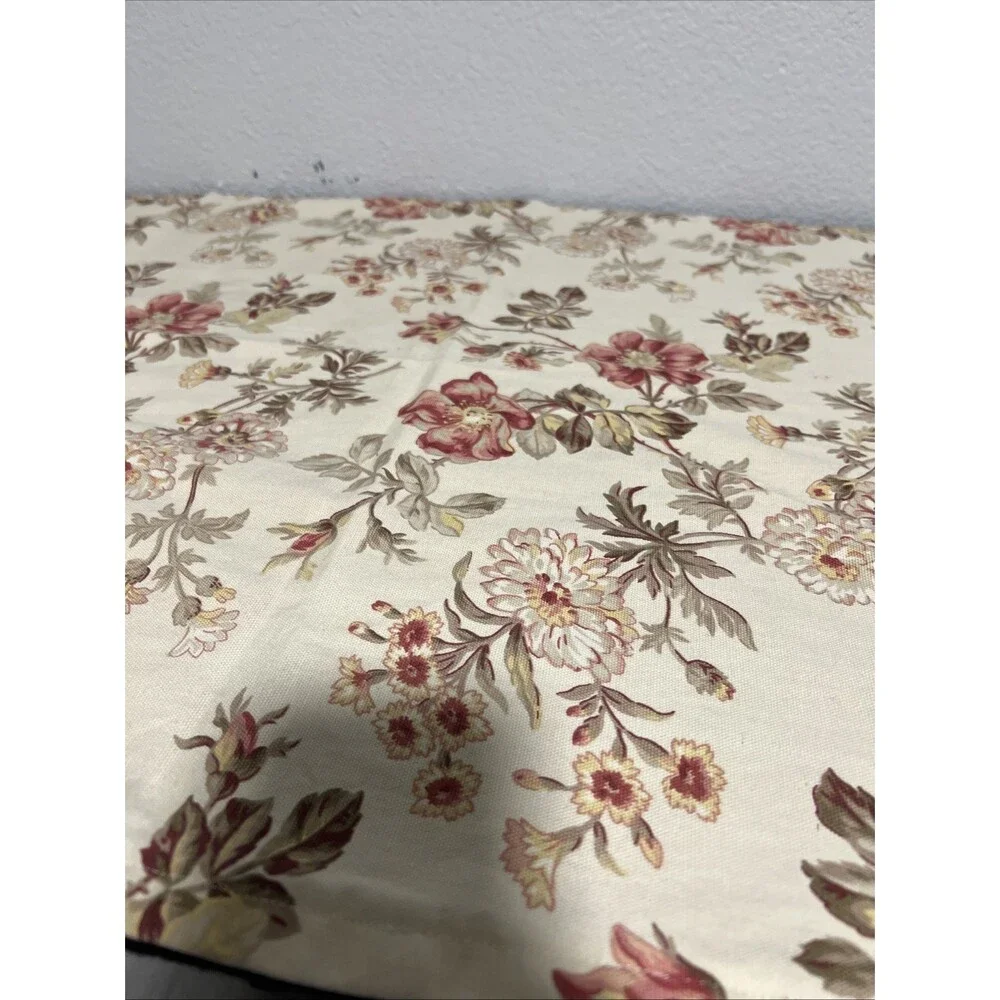 Green, burgundy, Yellow floral linen Table Runner 44” L X 24”W Decor Home
